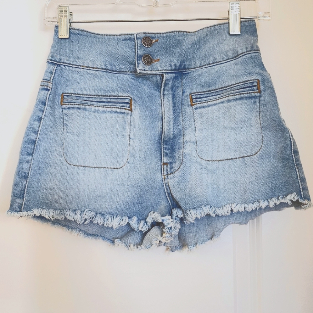 ASYOU Light-Eashed Denim Shorts, Size 6